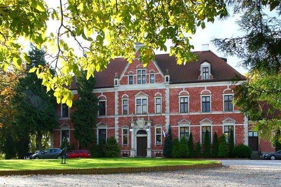 Restauracja Pałac w Leźnie